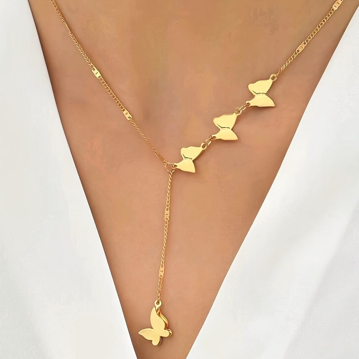 Sjika - Vlinder Ketting Dames Goud – Y-Ketting met Vlinders – Gouden Damesketting – Minimalistische Sieraden – Cadeau voor Haar