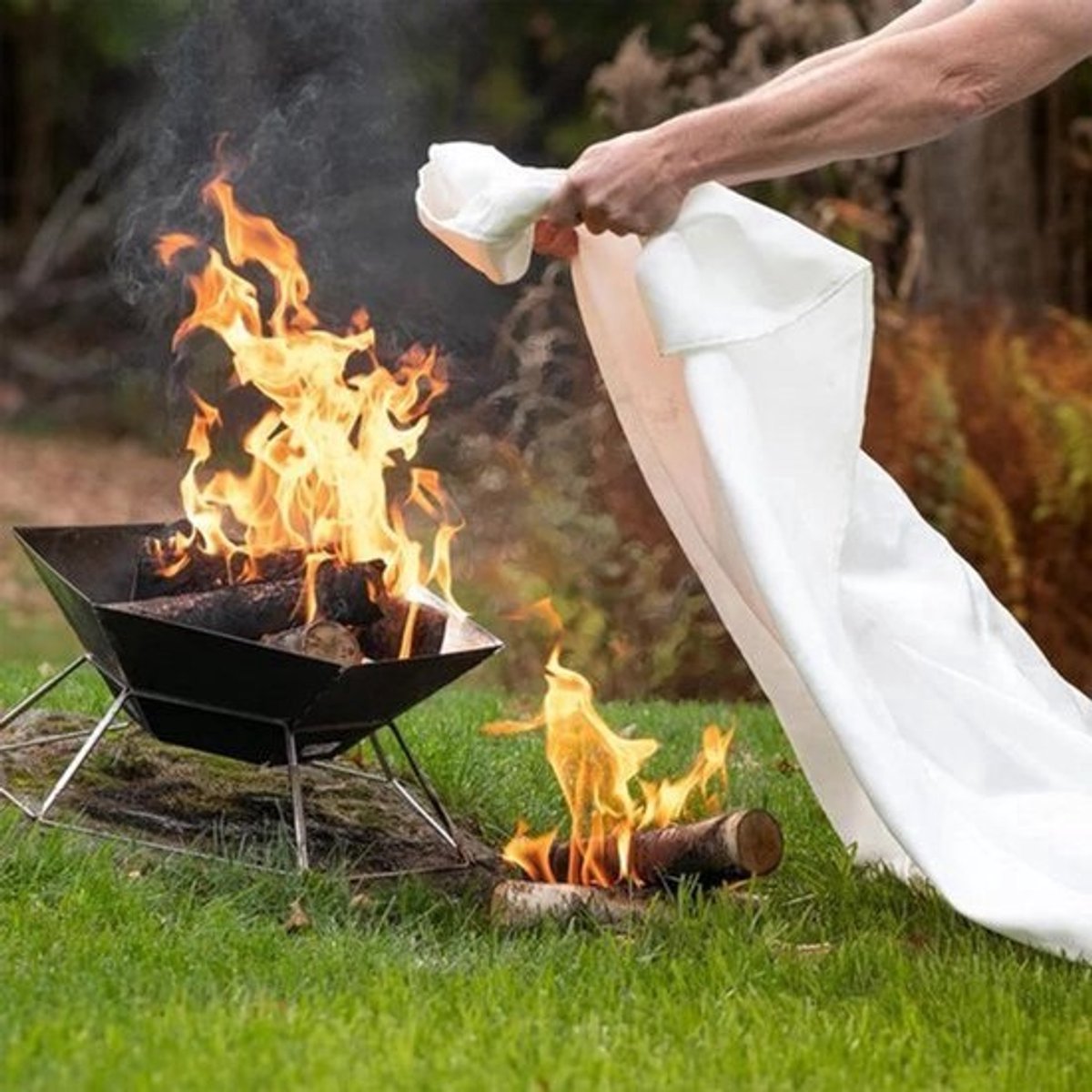 Veiligheid glasvezel blusdeken voor vlamisolatie - 4-pack brandblusdekens DIN EN 1869:2019 - 4x 1m x 1m