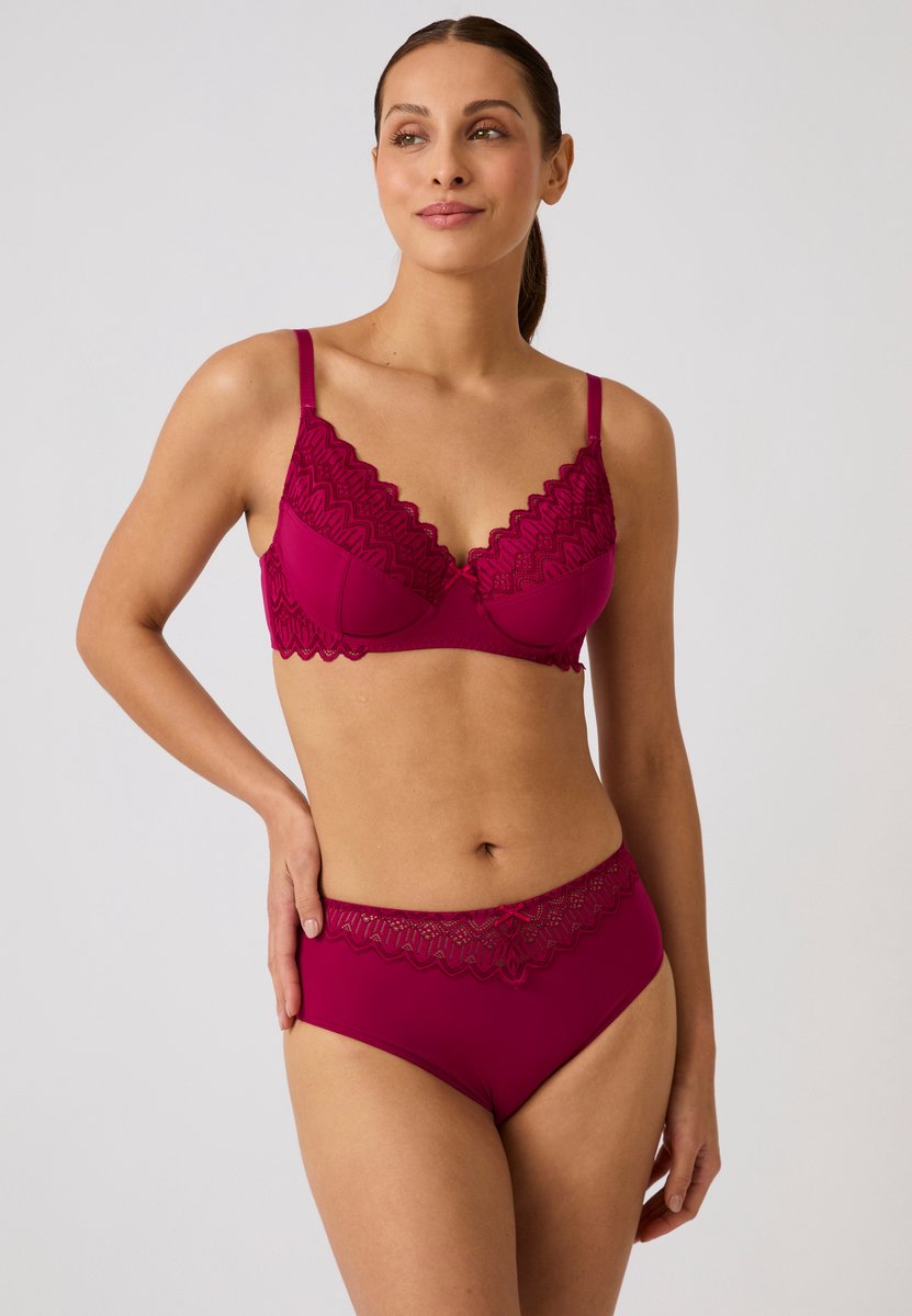 Damart - Maxi slip LENA van Damart - Dames - Rood - M