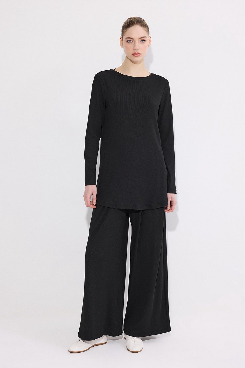 Touché Privé - Gebreide set van tuniek en broek - Zwart - Dames