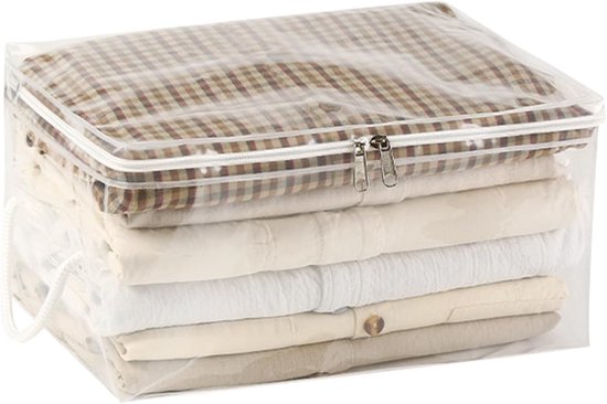 Transparante opbergzak met bruin geruite bovenkant, gevuld met opgevouwen kleding. Met handgrepen aan de zijkant.