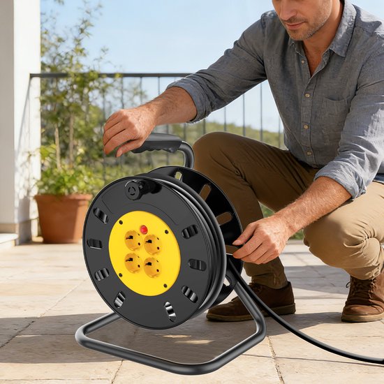 Rallonge de 50 m, 4 prises avec support, prise européenne de Molten, rallonge longue enroulable pour le jardin, le bricolage et l'atelier