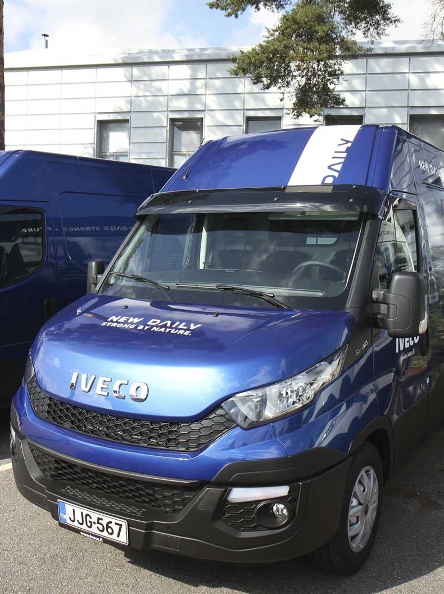 Zonneklep - Smoke - Voertuig met raamsensor - Iveco - Daily - 2024+