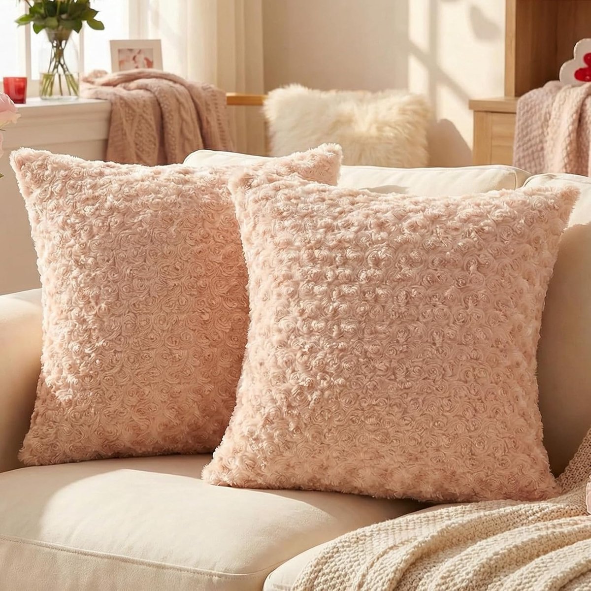 SnelShoppen - Set van 2 Decoratieve Kussenslopen 45x45cm, Hypoallergene en Ademend Kussenhoezen van Pluche in Khaki voor Woonkamer en Slaapkamer