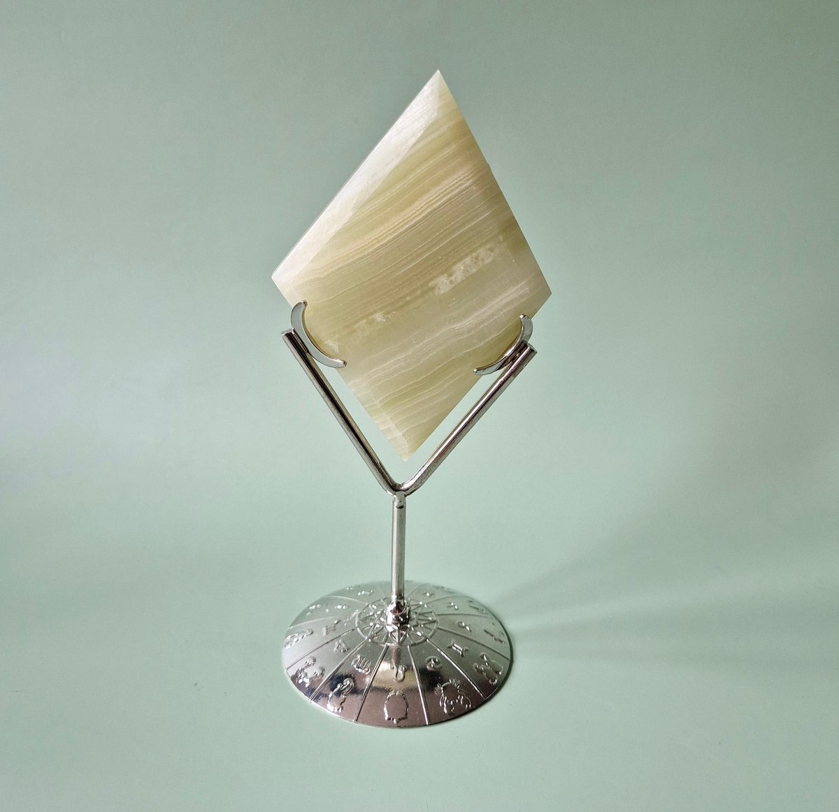 Edelsteen Pistachio Calcite Ruit Inclusief Standaard (calciet)