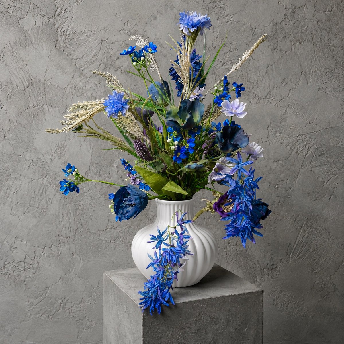 Seta Fiori Zijden boeket kunstbloemen - blauw - 55cm blauw, creme wit
