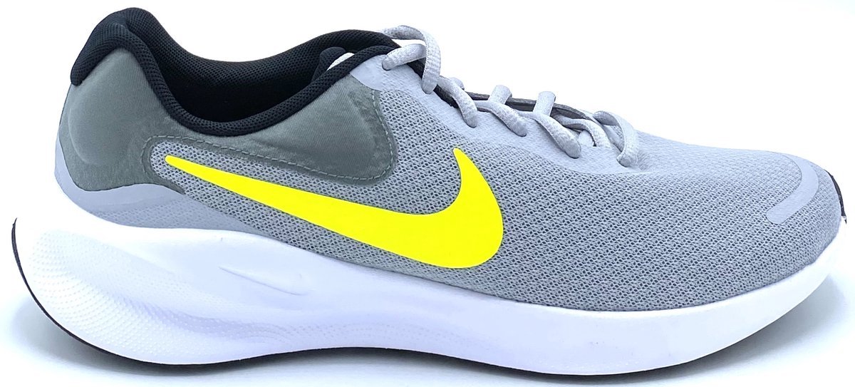 Nike Revolution 7 - Hardloopschoenen - Maat 47.5 - Wolf Grey/Smoke Grey/Zwart/Volt / Grijs Zwart - Revolution - Hardlopen - Heren Hardloopschoenen