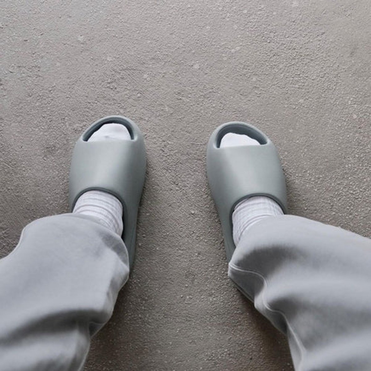 adidas Yeezy Slide Salt