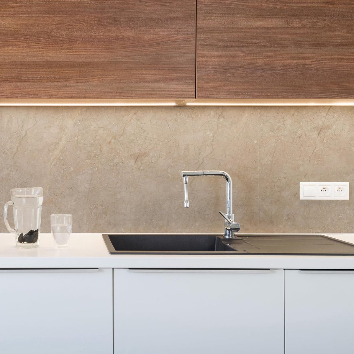 SnelShoppen - Keukenpaneel Splash Guard, Travertine Steenmotief, 190 x 60 cm, 100% Italiaans, PVC, Vuur- en Waterdicht, Makkelijk Toepasbaar voor Keuk