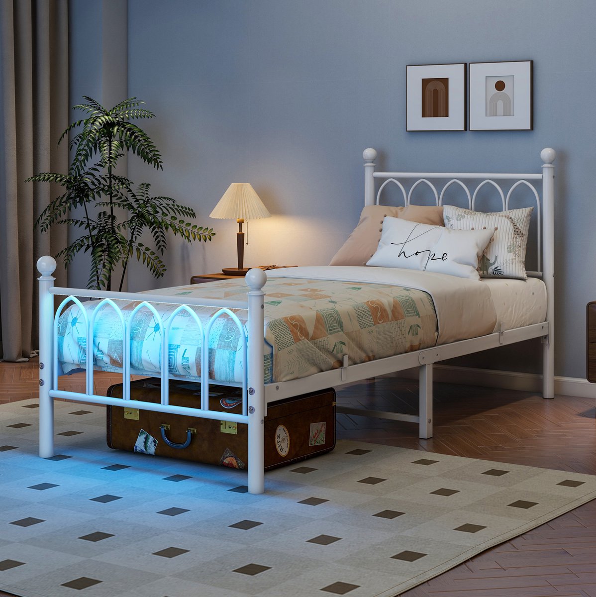 STILVORA Metalen Bed 90x200 cm – Hoog Hoofd- en Voetbord met Led en USB-Oplaadpunt – 27 cm Opbergruimte – Wit – Zonder Matras