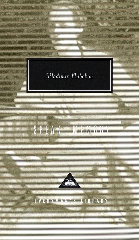 Livre "Speak, Memory" par Vladimir Nabokov, avec une photo sépia de l'auteur et une boîte noire avec le titre.