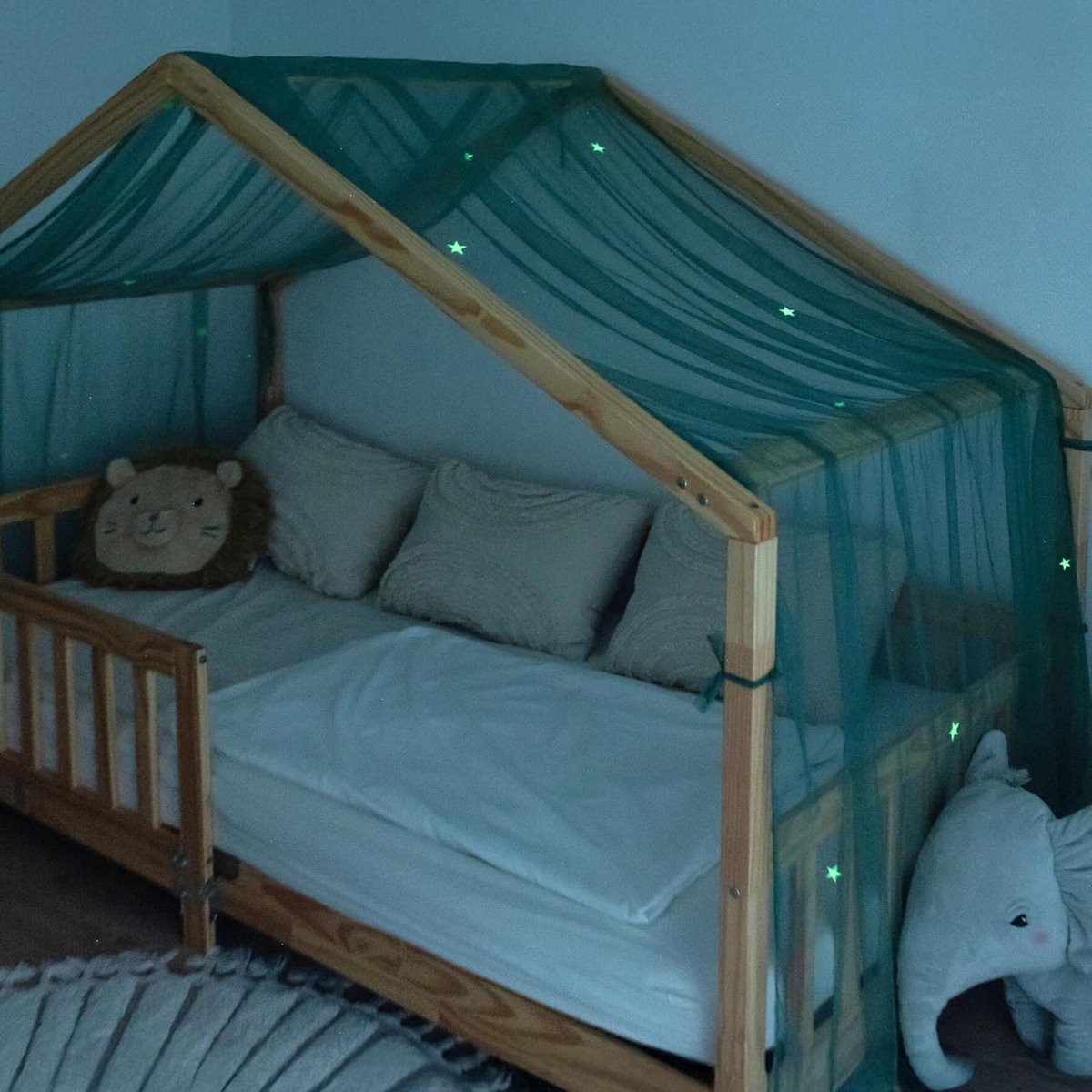 lilimaus Huid met lichtgevende sterren, bedhemel, huisbed, decoratie, cadeau voor meisjes en jongens, hemelbed, gordijnen voor kinderbedden, 90 x 200 en 120 x 200 cm, lichtsterren, kinderkamer