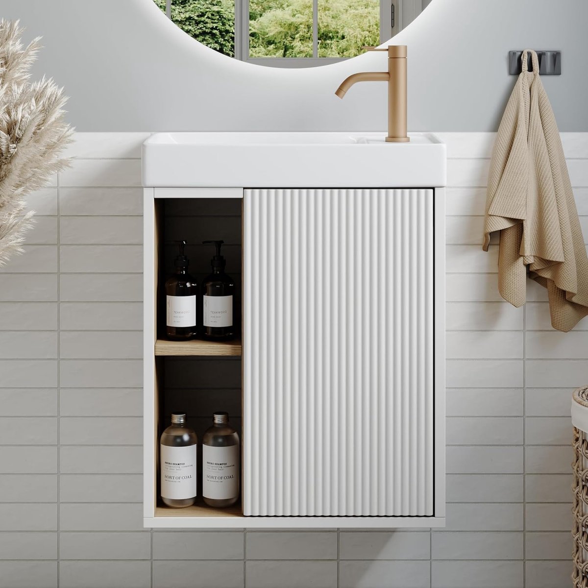 SnelShoppen - Wandgemonteerde Wasbakmeubel 46 cm Ruimtebesparend met Soft Close Deur en Open Planken, Compact Badkamerkast voor Kleine Ruimtes, Matt W