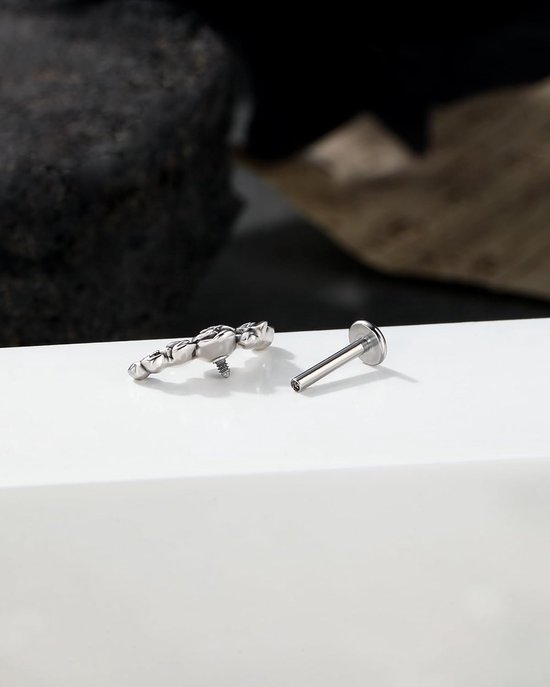 Rose Platte Terug Oorbel Intern Schroefdraad Kraakbeen Oorbel Gebogen Lip Ring 316L Rvs Helix Oorbel Labret Piercing Sieraden, 16G 8MM, Roestvrij staal — afbeelding 3