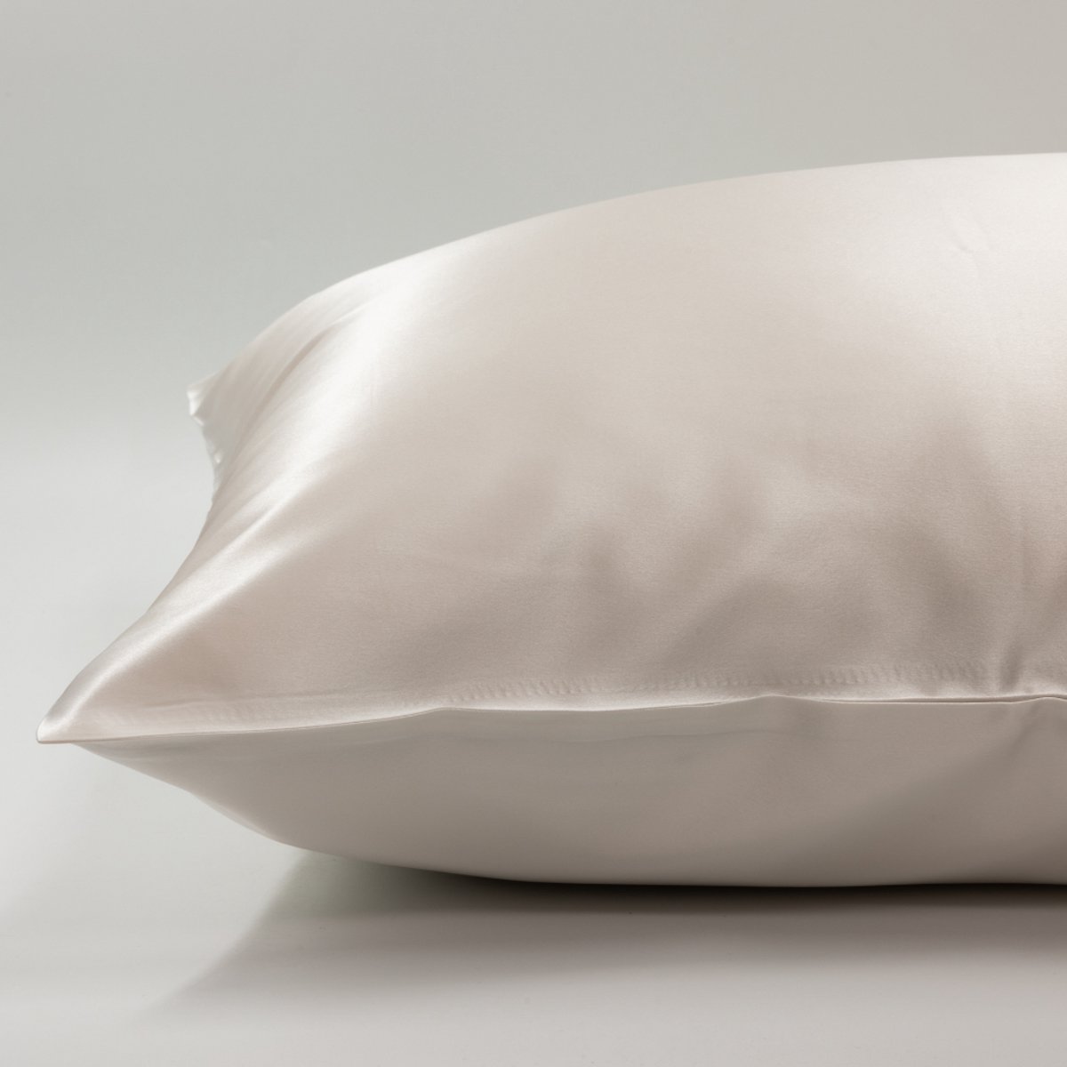 2x Zijden Kussensloop 60x70cm Ivoor Ritssluiting 19 Momme - Kussensloop set - Luxe Silk Kussensloop 100% moerbei zijde - Zijde kussensloop - Silk Heaven - 60x70cm (standaard) / Ritssluiting