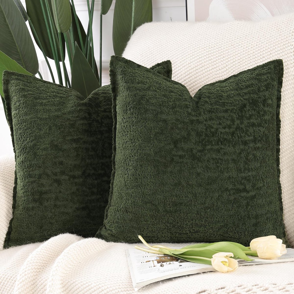 SnelShoppen - Set van 2 Zachte Chenille Fluwelen Franje Kussenslopen 60x60 cm Groen - Neutrale Decoratieve Kussens voor Sofa en Slaapkamer, Boho Accen