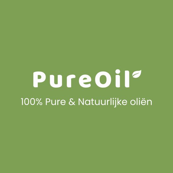 Tekst 'PureOil' met een groen blad op een groene achtergrond.