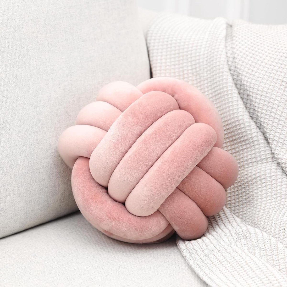 Dailygoods- Knoopkussen Roze - Decoratief Rond Kussen - Pluche Bankkussen - Zachte Fluwelen Stof - Handgemaakt - Kindveilige Materialen - Sierkussen