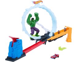 Hot Wheels Superstar Speeders Spider-Man en Hulk Vermorzelen - Baanset met 1 metalen Spider-Man voertuig