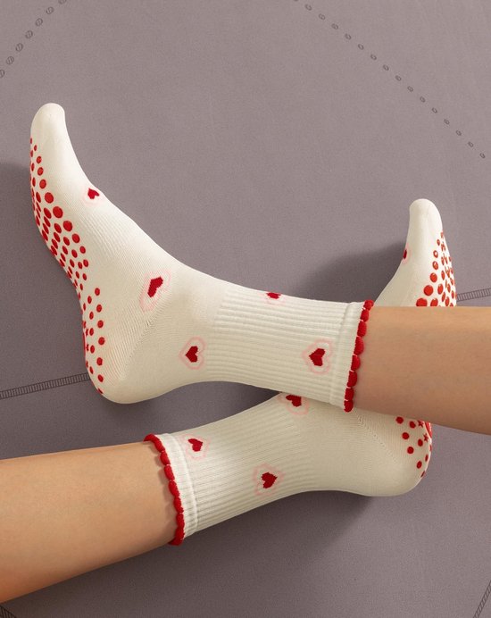 Omgoods - Schattige Pilates Grip Sokken voor Vrouwen met Antislip van Omgoods — afbeelding 2