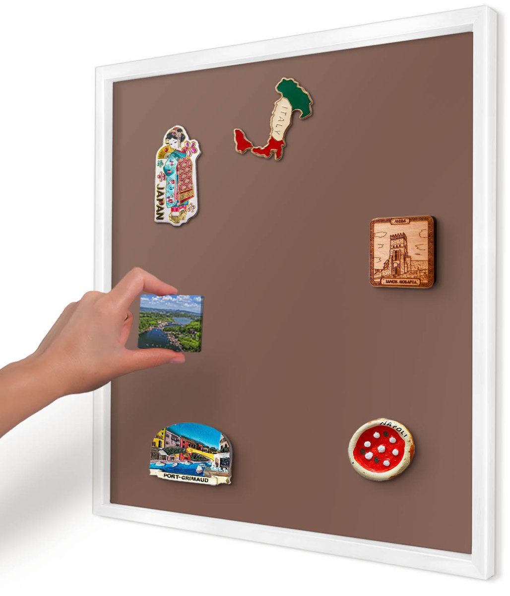 Artprintcave Bruin Magneetbord mit Witte Lijst - 50x50 cm - Bruine Kleur Magnetische Organizer - Minimalist Bord Voor Magneten - Achtergronden En Patronen