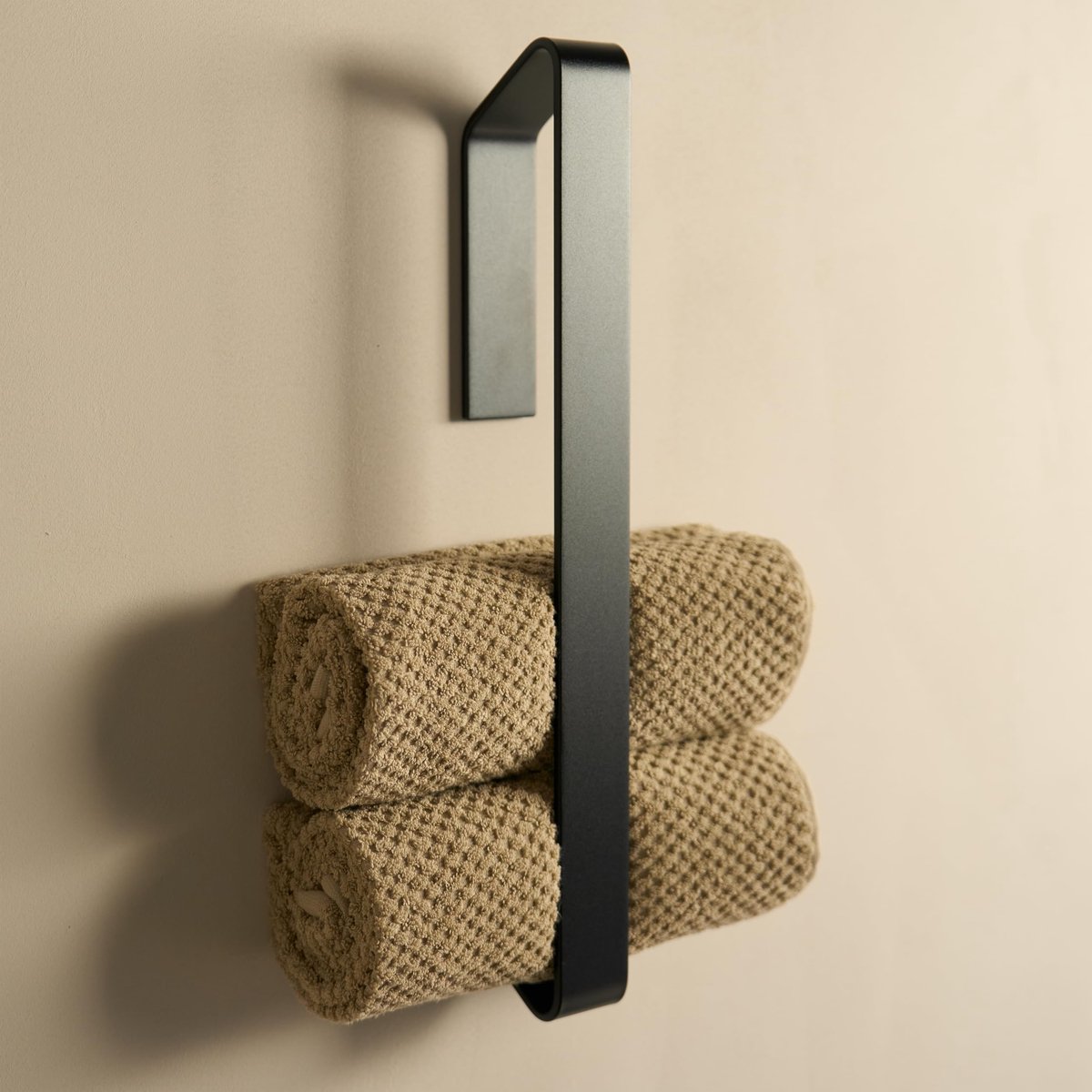 Omgoods - Design Hamburg Handdoekhouder zonder Boren - Zelfklevende Wandhouder in Mat Zwart