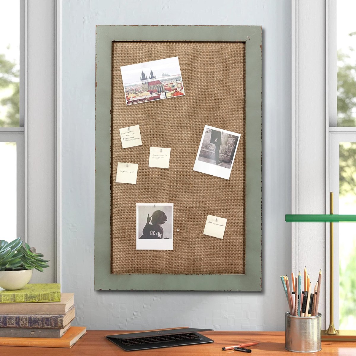 Omgoods - Grote Linnen Mededelingenbord met Groene Houten Rand 46 x 73 cm