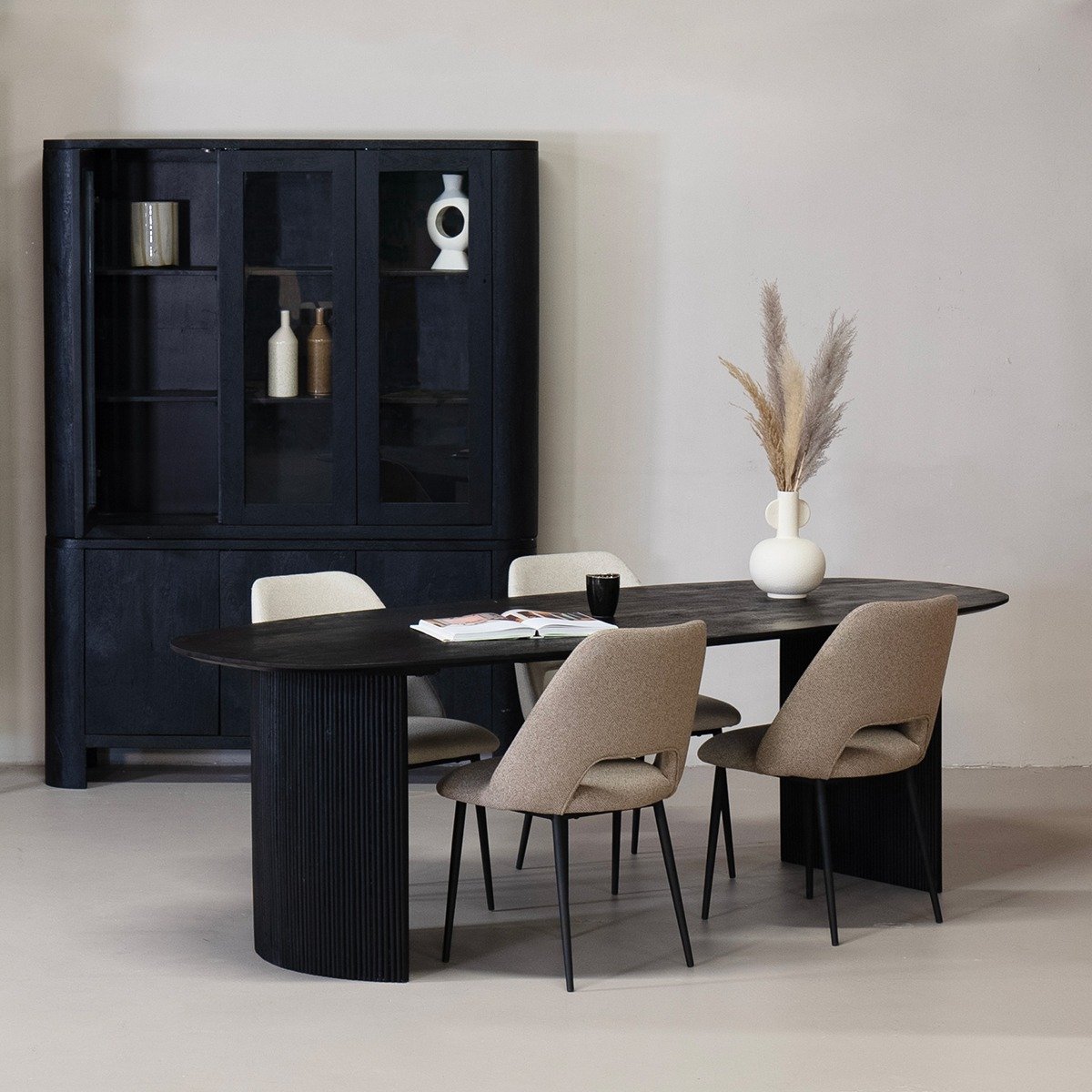 Giga Meubel Eettafel Feline - Deens Ovaal - Mangohout - 200cm