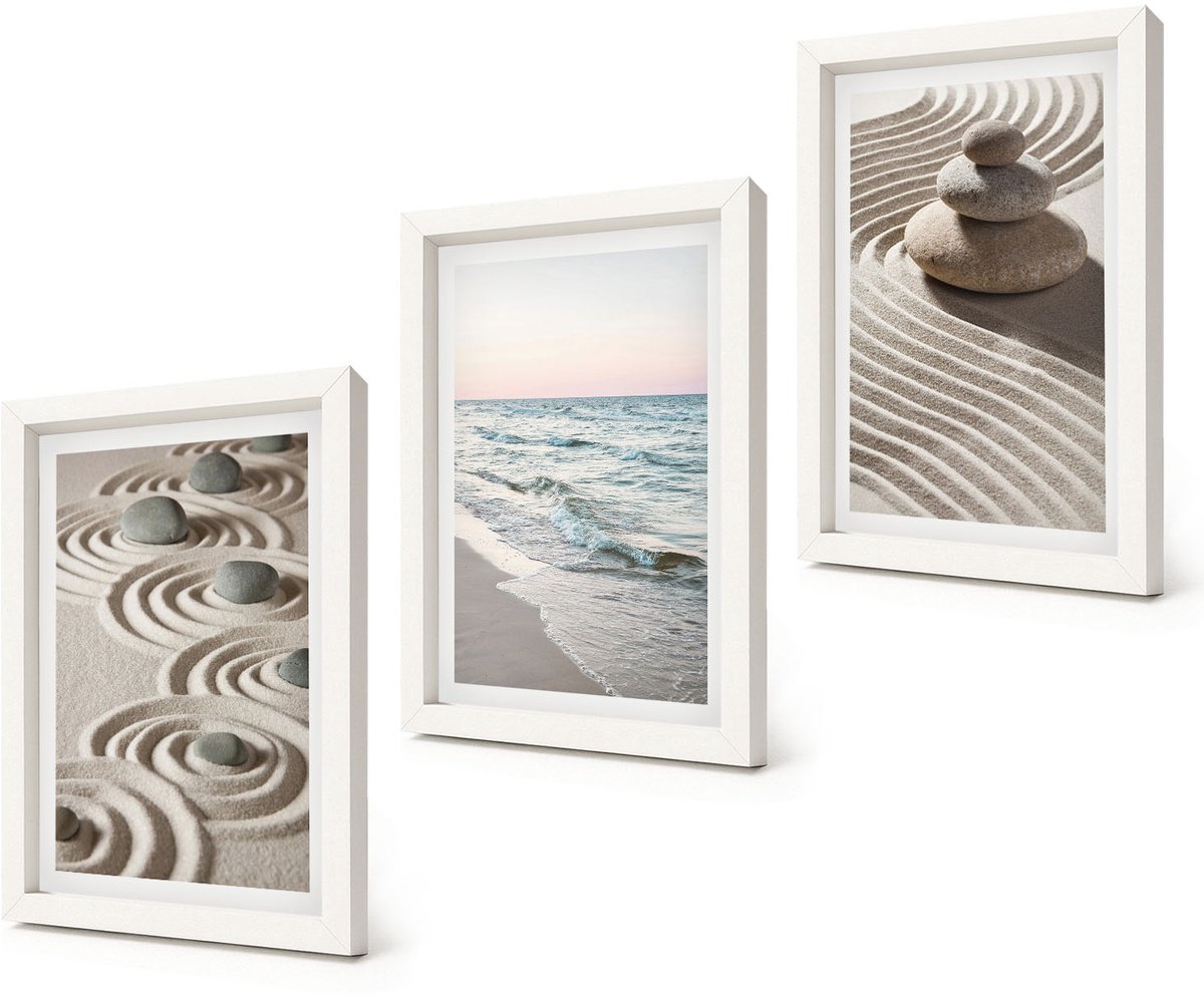 Coloray 3-Delige Schilderij Set - Rustig zand en kabbelend water met kiezels op het strand. - 20x30 - Wanddecoratie - Schilderijen Set - Kantoor - Interieur Decoratie
