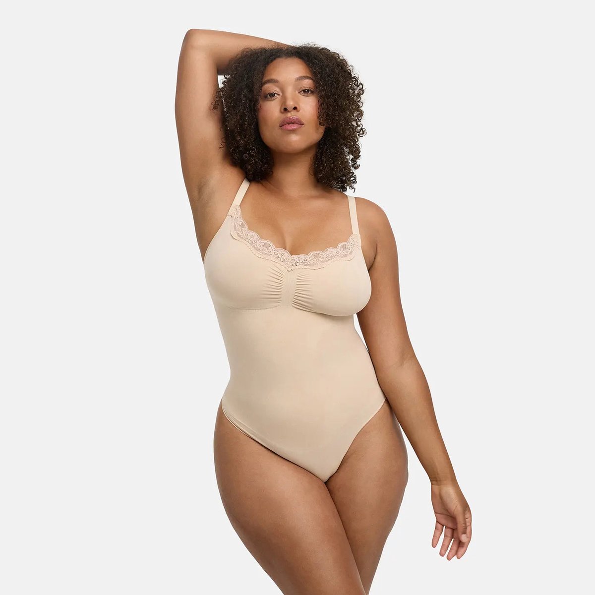 cfab Bodysuit met corrigerende werking en kant - Zandkleur - Corrigerende Body - Naadlos - corrigerend ondergoed dames