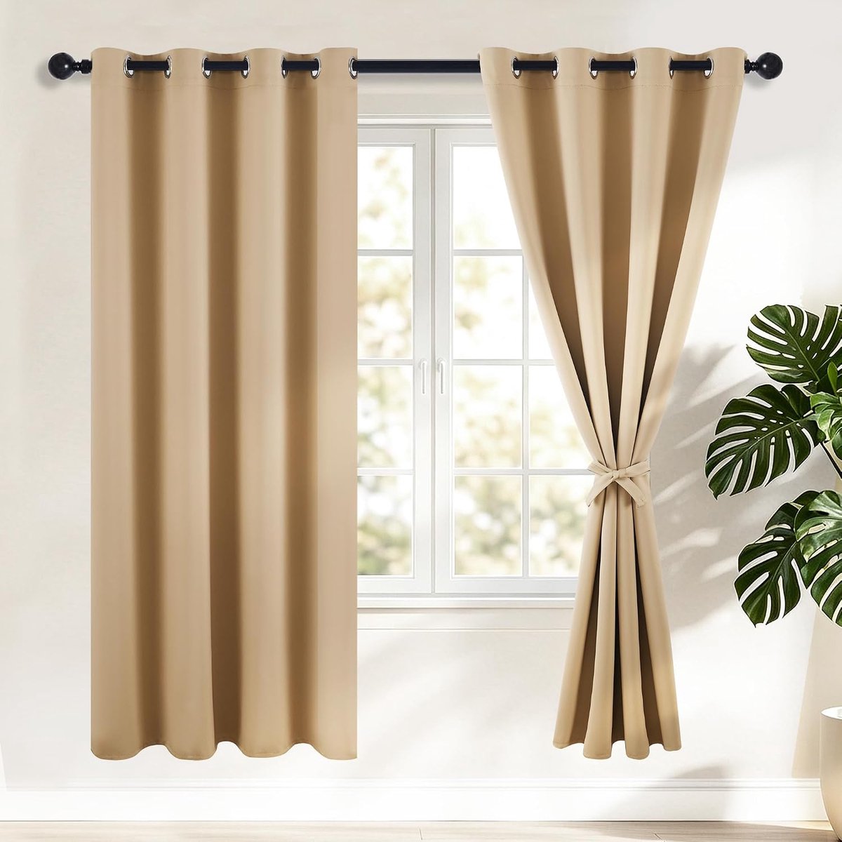 Zwarteout gordijnen 140 x 200 cm - beige opaque - met oogjes - zacht glijdende gordijnen - ShopVlot