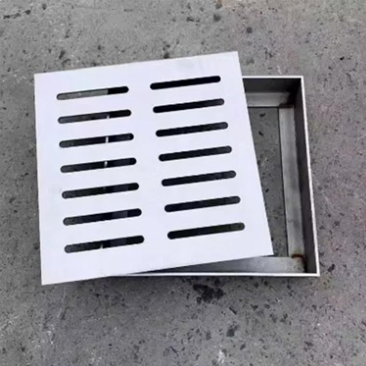 Afvoerdeksel RVS - Kanaalrooster Douchegoot - Water Afvoeren - Dubbele Rij Gaten - Diverse Maten - Zilver