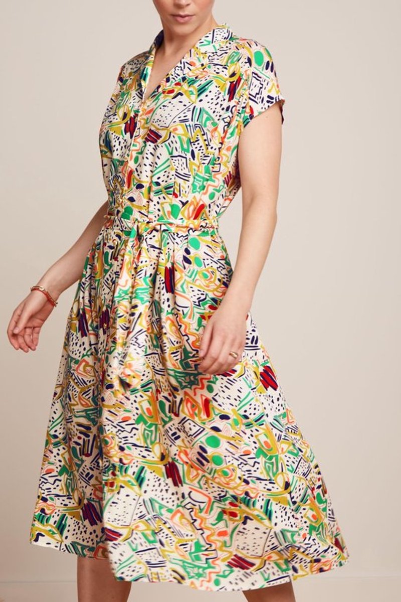 Damesjurk met reverskraag - Midi-jurk - Korte knoopsluiting - Ceintuur - Duurzame Lenzing EcoVero-viscose - Flatterend silhouet - Hemdjurk
