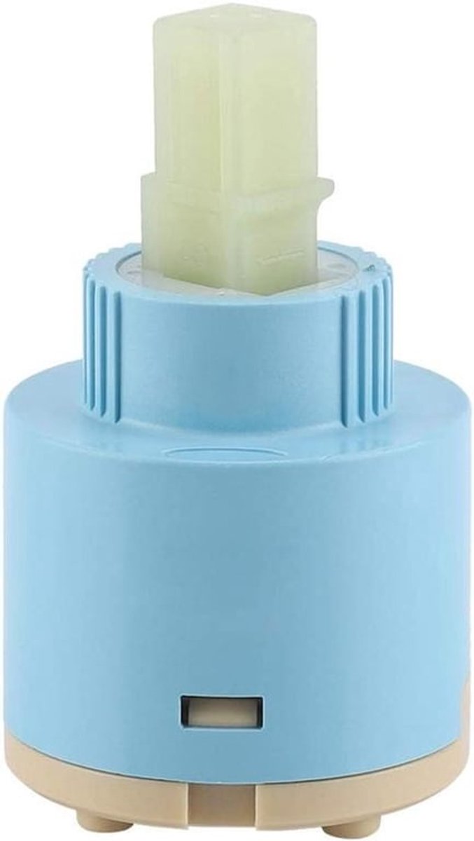 - Reservekraan met enkele handgreep - Keramische schijfpatroon - Diameter 35 mm - Vervangende kraan - Geschikt voor diverse modellen - Zilveren afwerking