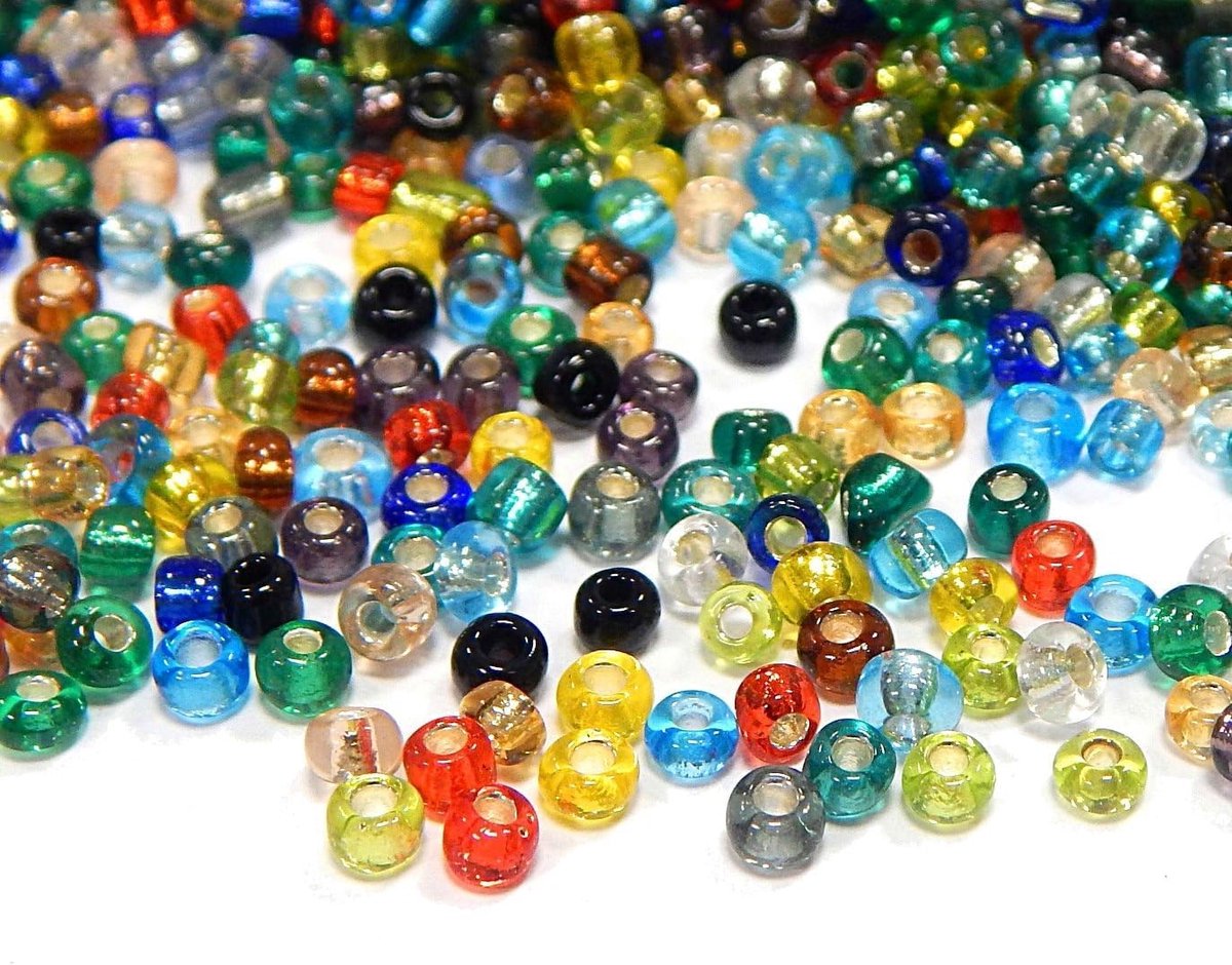Kralen, indianenkralen, zaaikralen, ponykralen, zilverkleurig, 11/0 zilveren gelinieerde kralen, 2 mm, 6500 stuks (gemengd)