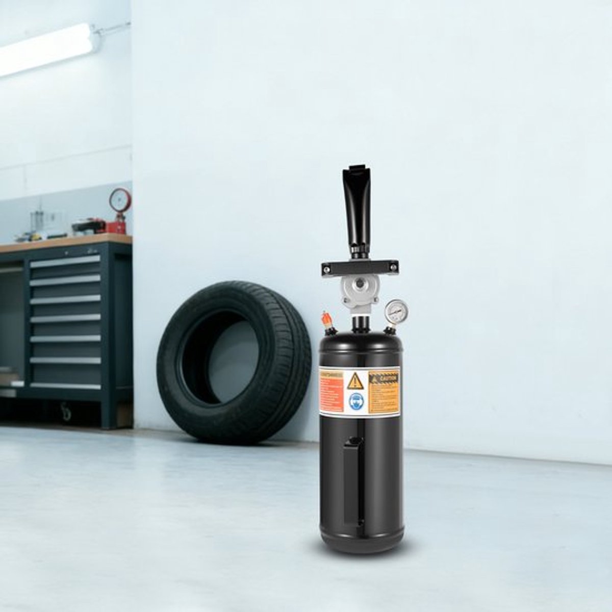 Bandenpomp Hoge Druk - 8L Inhoud - 6.2 Kg Gewicht - Compressor Accessoire - Bandenopblaaskanon