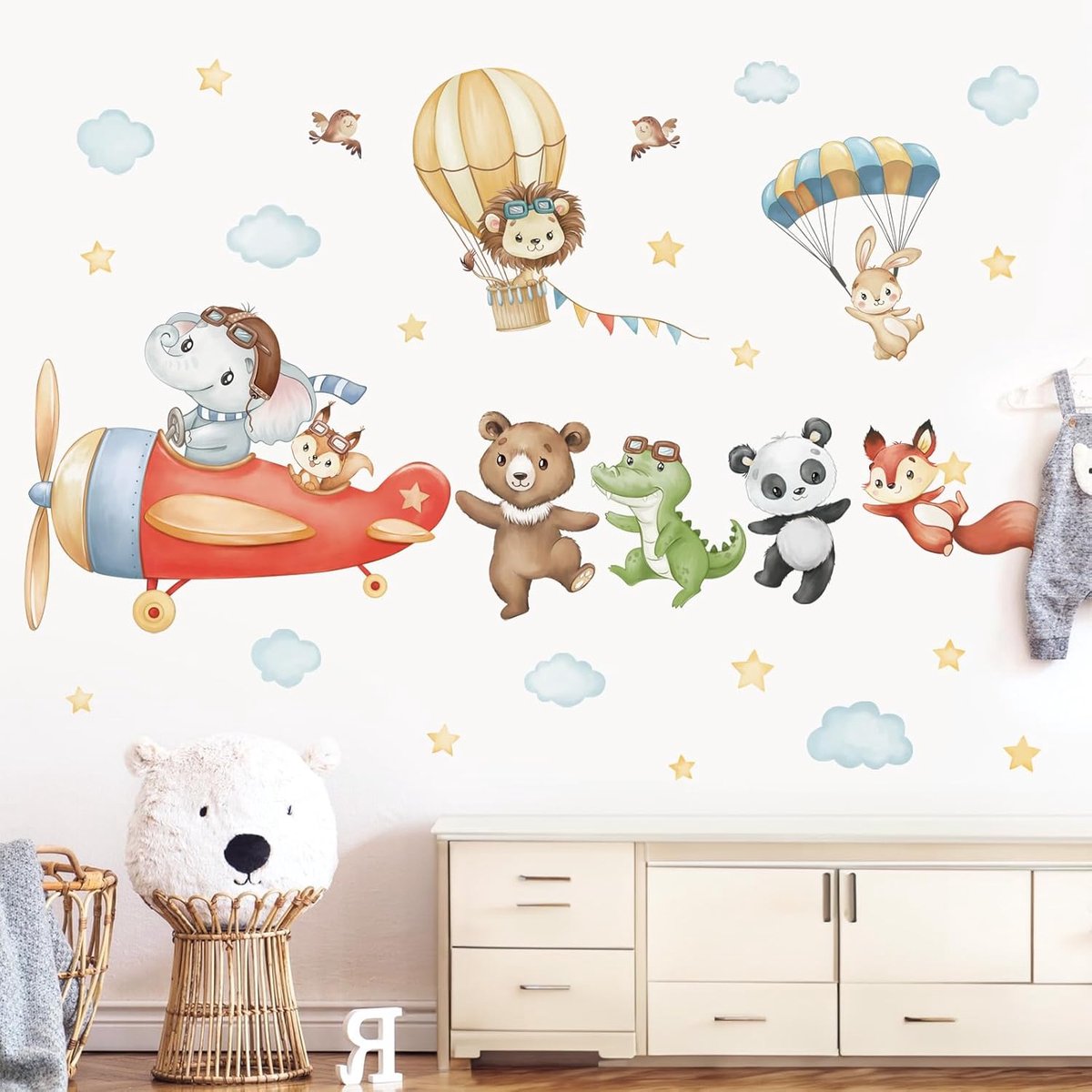 SnelShoppen - Wandsticker Vliegtuig Dier Wanddecoratie Luchtballon Olifant Beer Wolken Kids Kamer Meisjes - Zelfklevend PVC