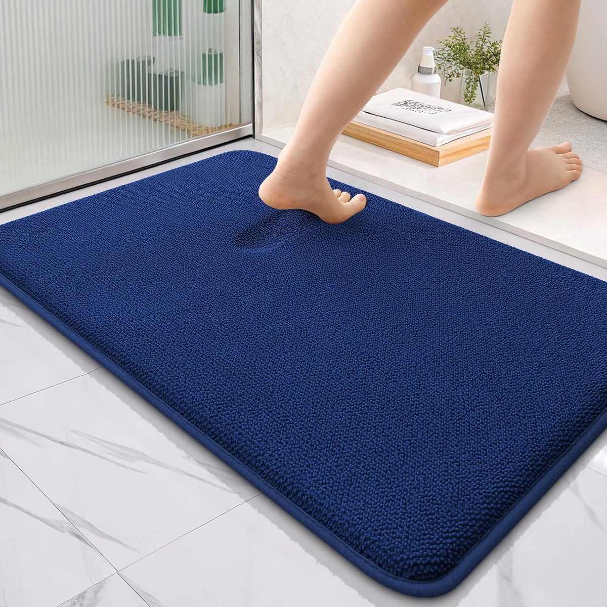 SnelShoppen - Memory Foam Badmat 60x90cm - Zachte, Antislip, Wasbare Badkamer Tapijt - Absorberend en Dikke Badmat voor Douche en Badkamer, Marineblau