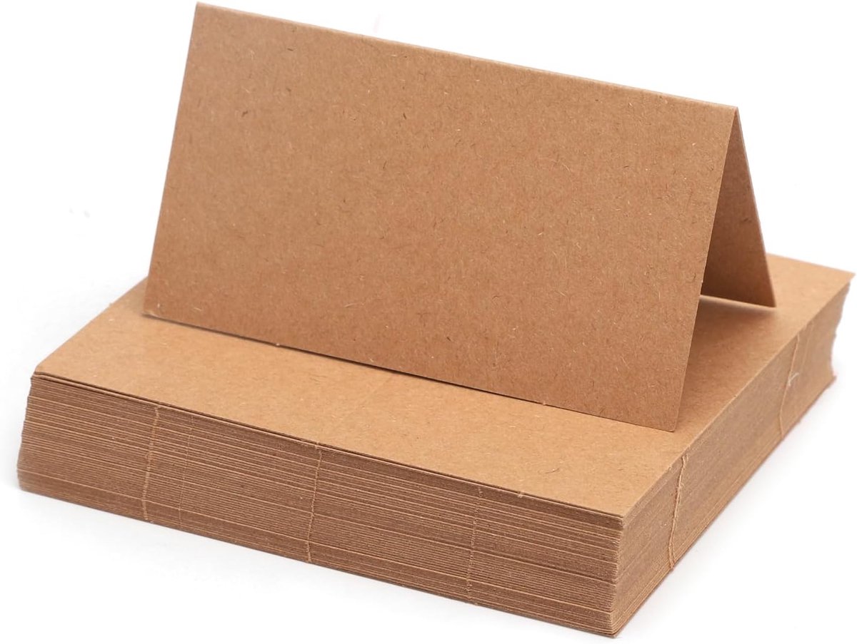 SnelShoppen - Pack van 60 Kraft Papier Tafelkaarten 9 x 10 cm, Lege Naamkaarten voor Bruiloft, Verjaardag, Doop, Feestjes, Karton Tafelkaartjes