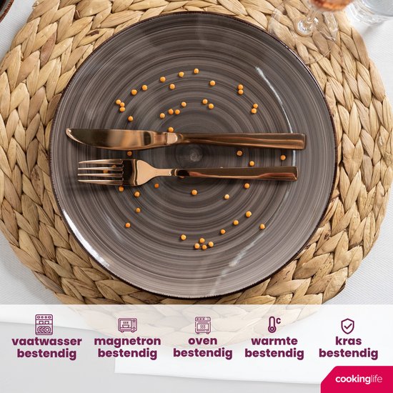 Grijze dinerbord van aardewerk met cirkelvormig patroon. Vaatwasser-, magnetron-, oven- en warmtebestendig.