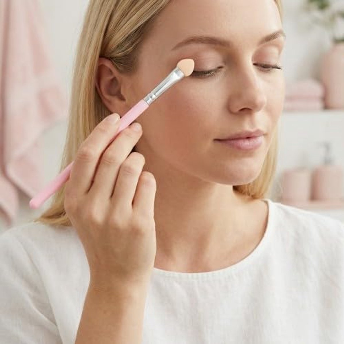 Oogschaduw-applicator set - 12 stuks - roze handvat met zilveren huls - voor nauwkeurige oogmake-up - ShopVlot