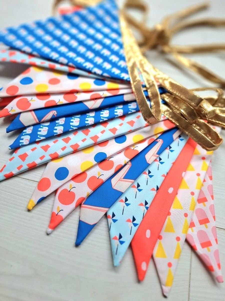 ENGEL. Garland - Suitable for indoor & outdoor use - Anniversary Medium - Limited Edition - ShopVlot