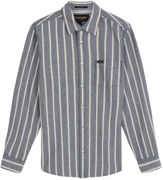 Grijs Wrangler overhemd met lange mouwen, verticale witte en crème strepen en opgestikte borstzak.