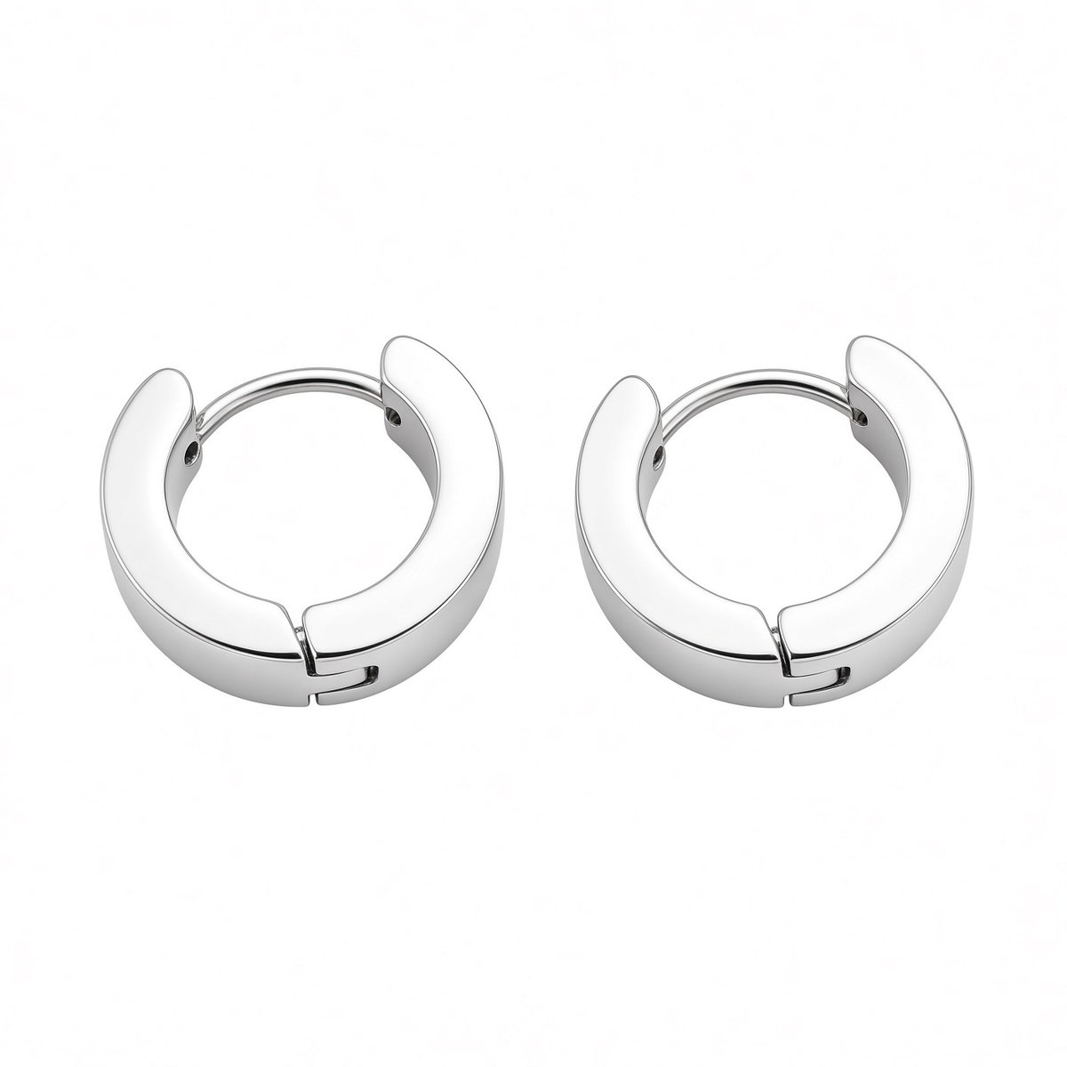 Zilverkleurige Hypoallergene Huggie Hoop Oorbellen - Waterproof - 316L RVS - No-Fade