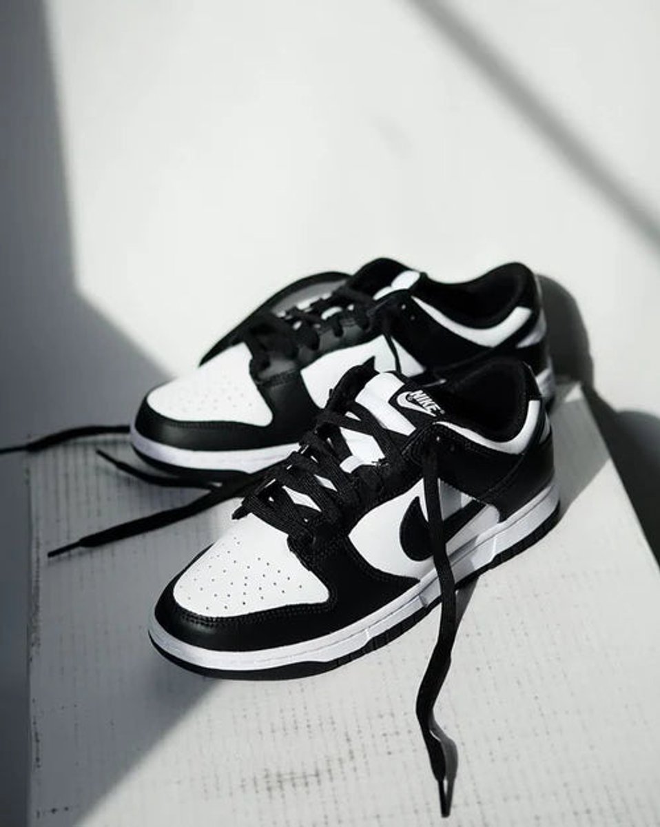 Nike Dunk Low Retro White Black Panda