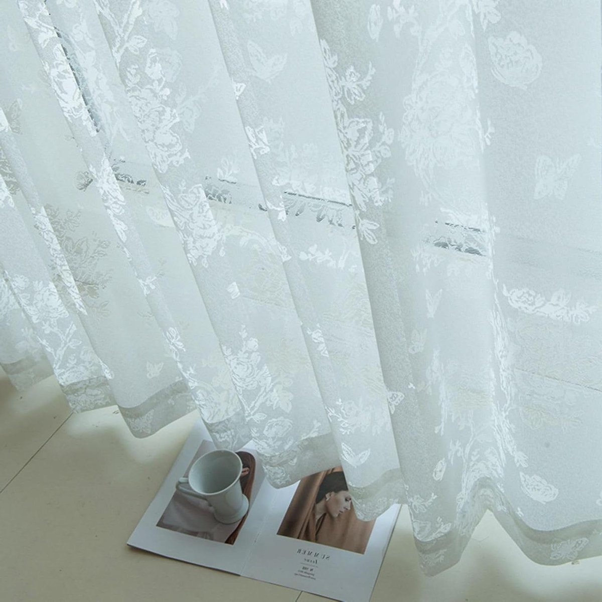 Vitrage Gordijn - Raambekleding Keukengordijn - Woonkamer Decoratie - Jacquard Vlinderbloem Patroon - 450B x 145H cm - Wit