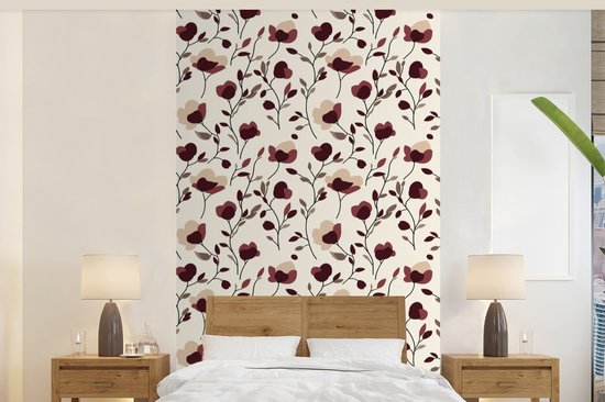 Behang - Fotobehang Bloemen - Botanisch - Bordeaux - Breedte 150 cm x hoogte 240 cm