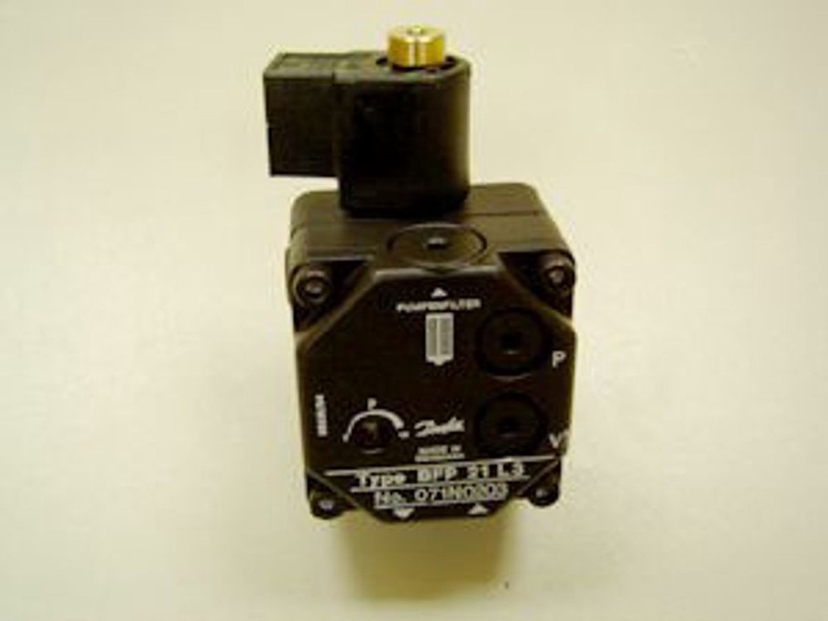 Remeha Oliepomp BFP21 L3L met magneetventiel, 97905735