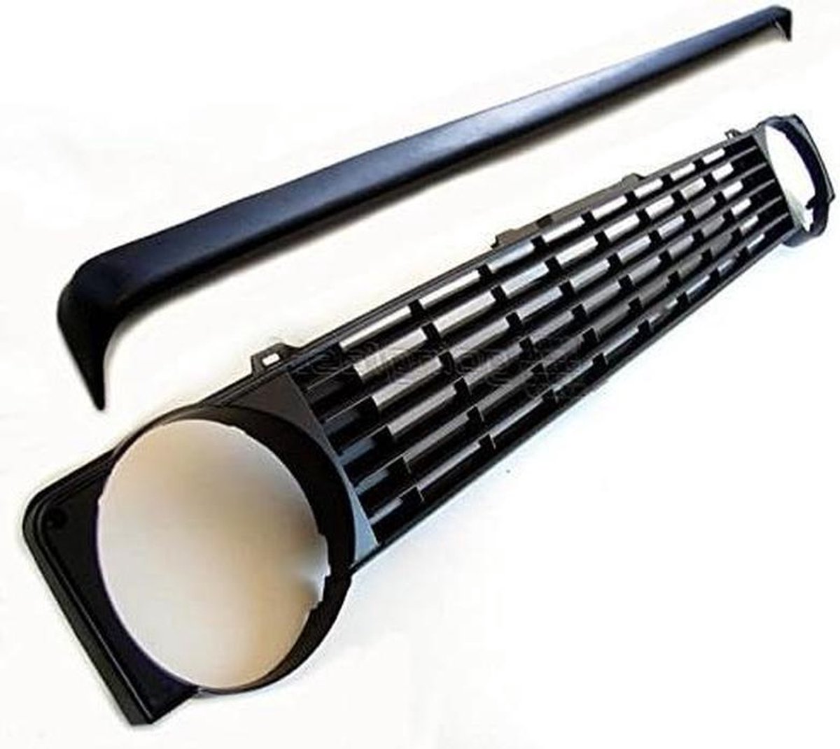 Radiator- sport - front rib - grill zonder embleem zwart + boze blik spoiler