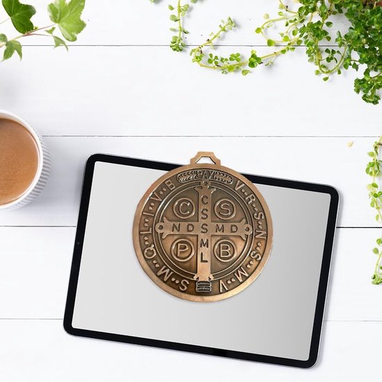 Benedictus Kruis Medaille - Religieus Decoratie - Bureau Presentatie - Antieke Messing Afwerking - 12.7 cm - Koper Rood — afbeelding 4